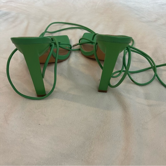 Wrap-up Heels - Picture 3 of 7